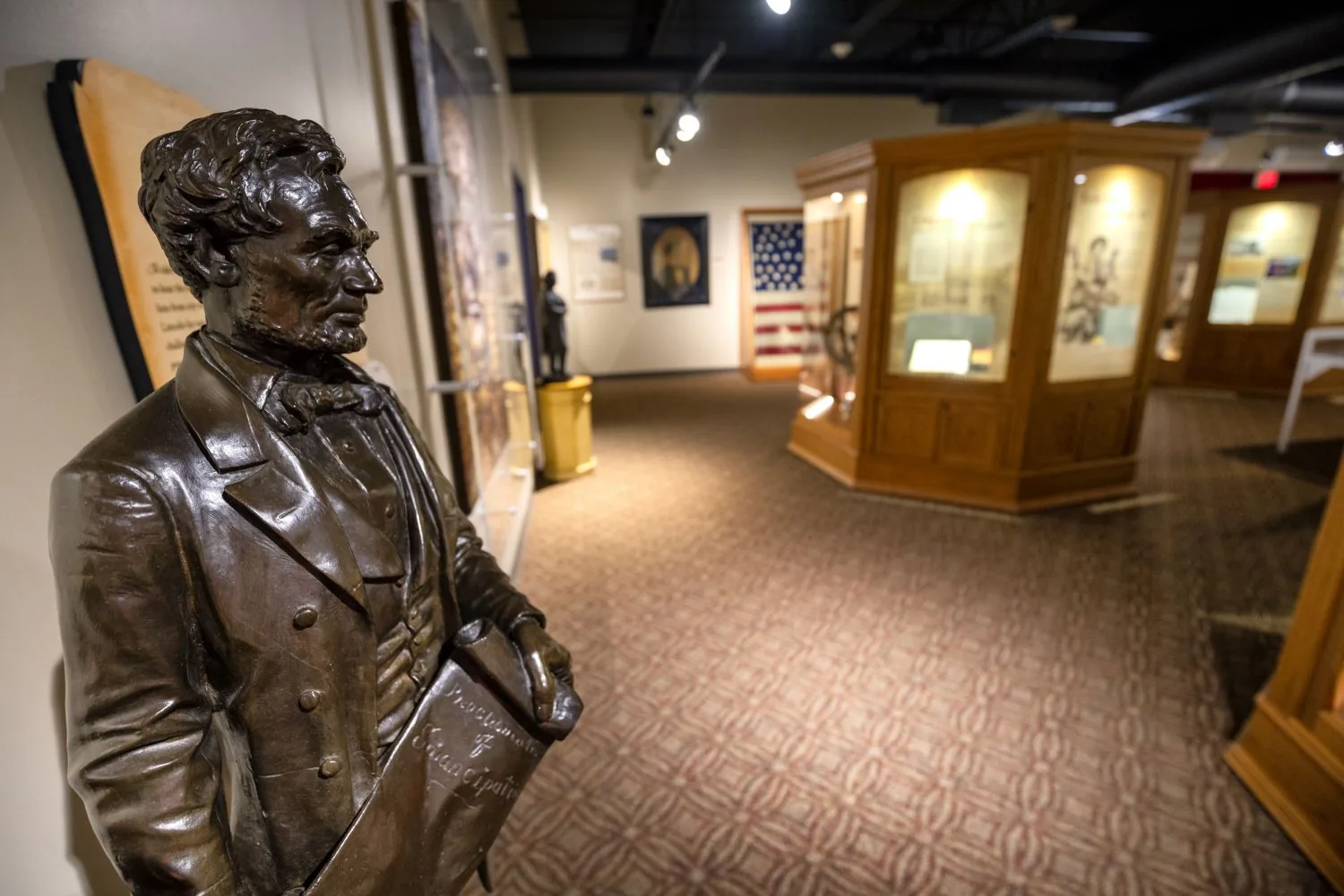 A bronze bust of Abraham Lincoln in the gallery.